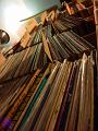 Record room cleanliness (one column, low view, no flash)